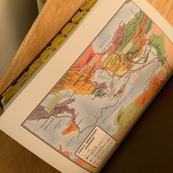 HCSB The Gospel Project Bible, Brown Leathertouch, Index Tabs (New in box) - Picture 10 of 16